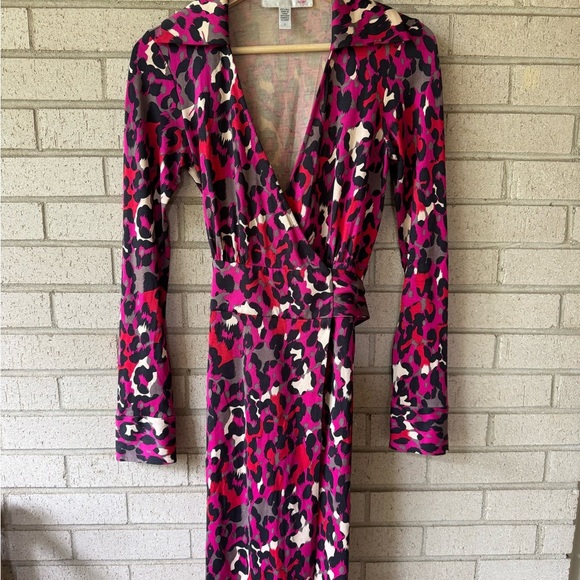 Diane von Furstenberg Pink and Black Leopard Patterned Dress - Picture 1 of 4